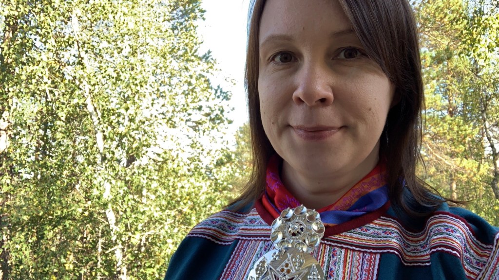 Pirita Näkkäläjärvi gáktebeaivve/saamenpukupäivänä 10.9.2020